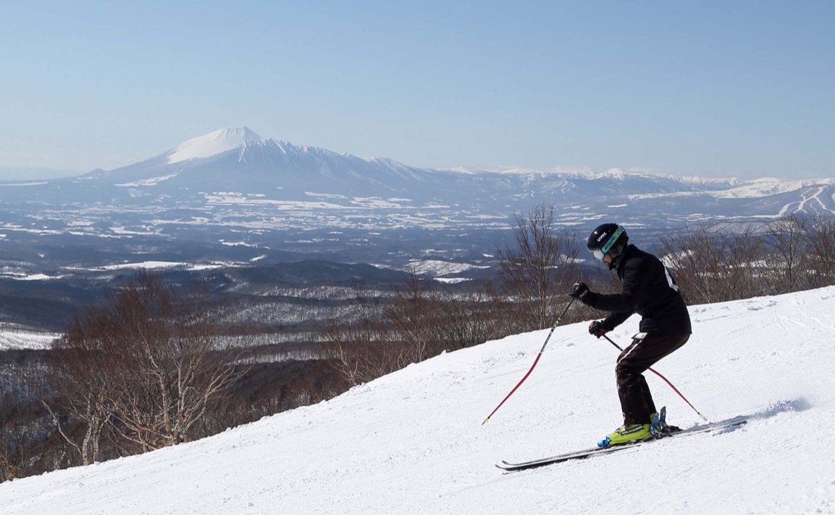 Super-early-bird season passes on sale from 1 October 2026